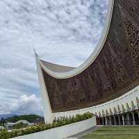 Magnificent building of Masjid Raya Sumatera Barat, Indonesia 🇮🇩
