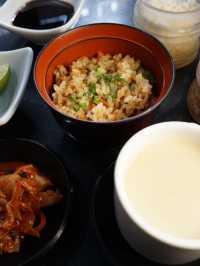ร้านบุฟเฟ่ต์ปิ้งย่างเตาถ่าน ของเฮียนพ “ รสดีเด็ด” 