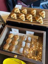 A Sweet & Savory Escape at Hotel New Otani's Garden Lounge