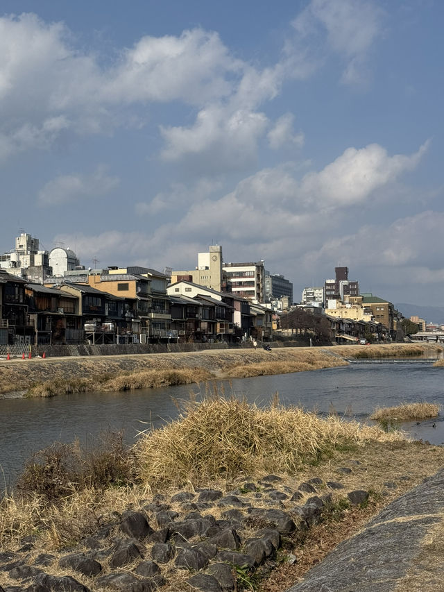 A perfect relaxing place, Kamo River in Kyoto