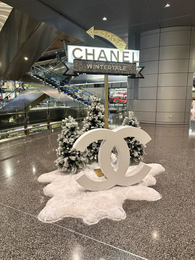 Doha Airport: A Vibrant Blend of Culture and Color
