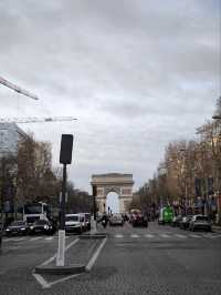 Triumphant views: Arc de Triomphe