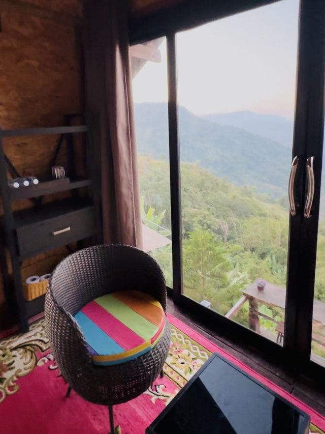 กระท่อมลุงเดวิด ที่พักสุดฟิน วิวหลักล้าน ภูเรือ