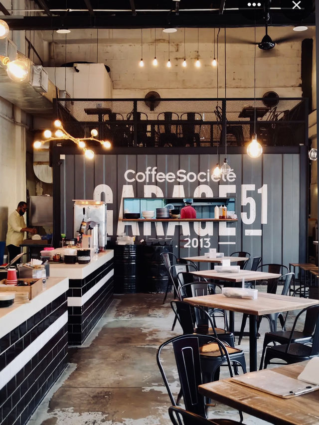 Industrial cafe in the neighbourhood of Sunway University