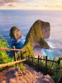 Bali’s natural beauty and warm hospitality make it a perfect destination