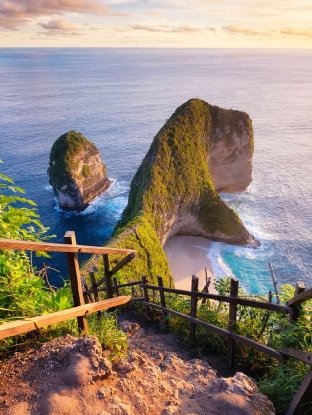 Bali’s natural beauty and warm hospitality make it a perfect destination