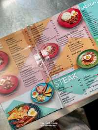 ร้านเก่าแก่ในตำนาน ตรงข้ามรร.สวนกุหลาบ