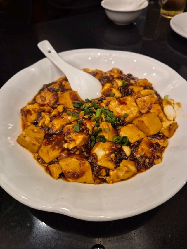 "상하이 1박 2일 여행 코스! 야경부터 맛집까지 완벽 일정✨"