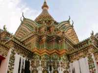Wat Pho: A Blend of Grandeur and Familiarity