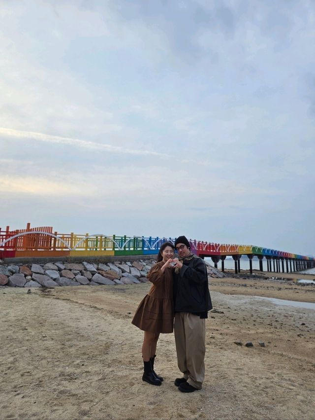 봄나들이 하기좋은 낭만 무지개다리💛