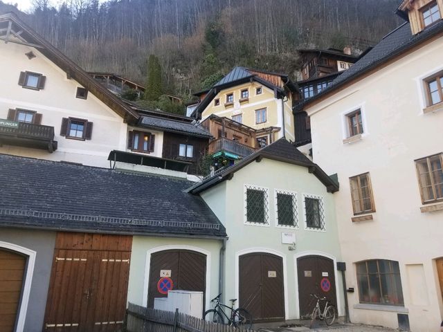 [🇦🇹ハルシュタット] 美しい湖畔の小さな村、ハルシュタットで過ごす特別な瞬間
