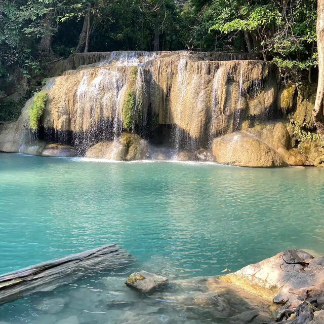 เที่ยวอุทยานน้ำใสและสวย ที่กาญจนบุรี 🌤️