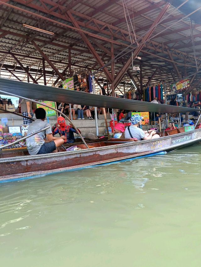 Ancient City, Damnoeb Saduak Floating market, Train market 
