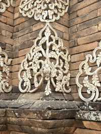 วัดโลกโมฬี วัดสวยเก่าแก่ในตัวเมืองเชียงใหม่