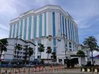 "Harbor Views & City Vibes: A Classic Stay at Berjaya Waterfront"