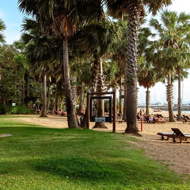 Ravindra Beach Resort and Spa, Najomtien
