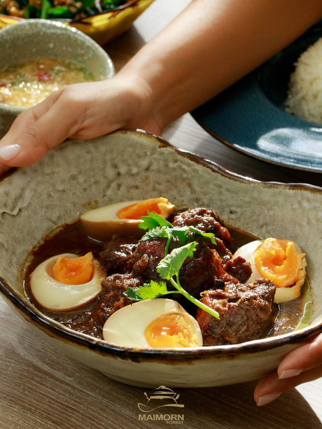 ร้านอาหารไม้หมอฟอเรสต์จังหวัดภูเก็ต
