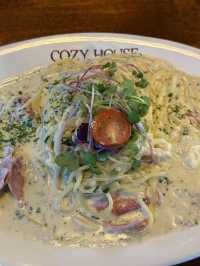 Loved for it's Cozy Vibe, Diversed Menu and Affordable Prices.