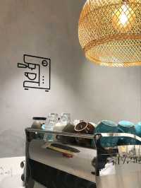 Anchor Café & Roastery – Where Coffee Meets Comfort!