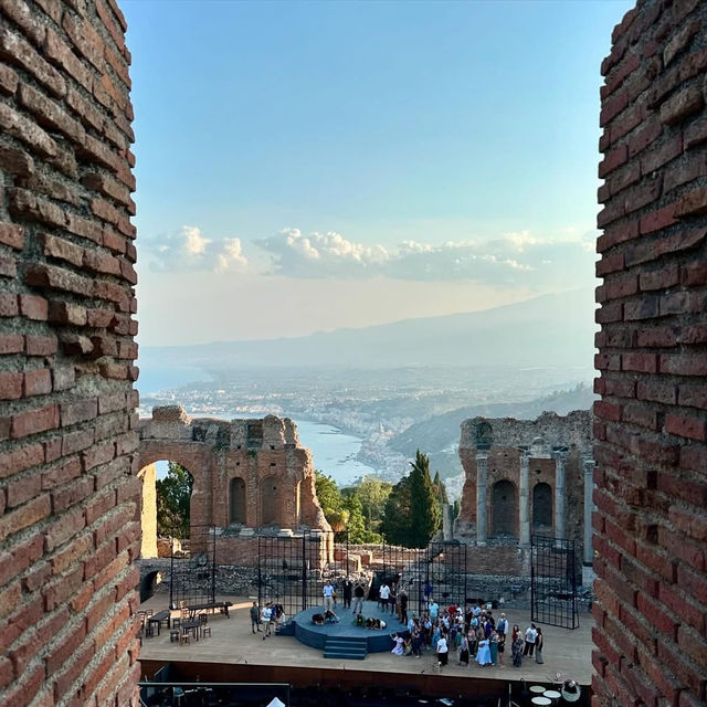 🎭 Timeless Drama: A Spring Day at Teatro Antico di Taormina & Beyond! 🌿🌊