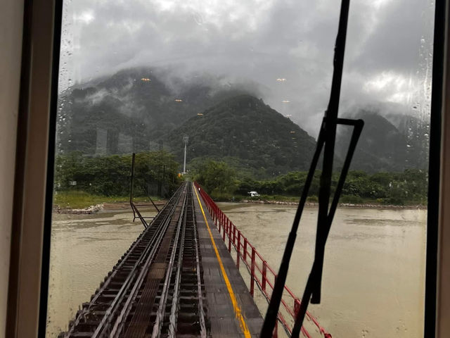 往伊根灣の海上列車 赤松號