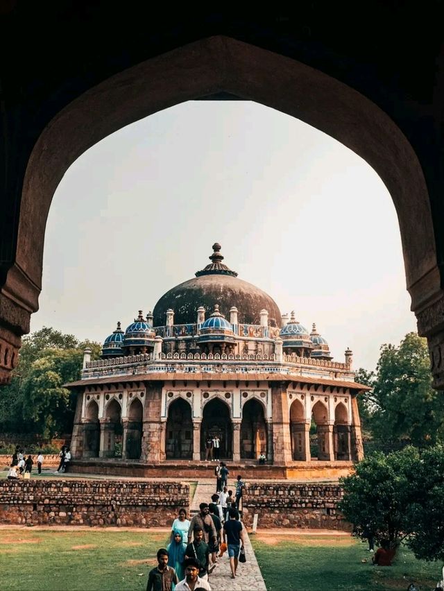 Isa Khan’s Tomb: A Hidden Jewel in the Shadow of Mughal Grandeur