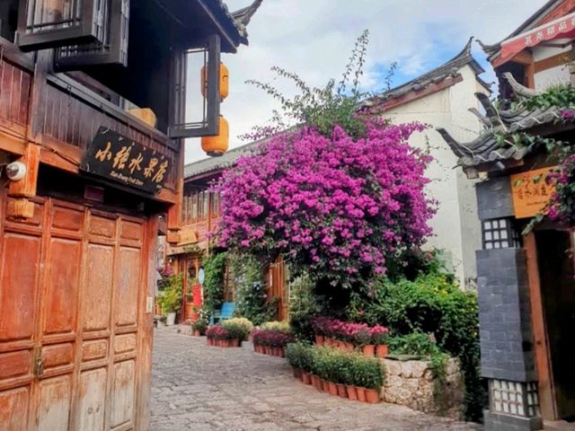 雲南 | 麗江大研古鎮，依山順水而建的古城街區