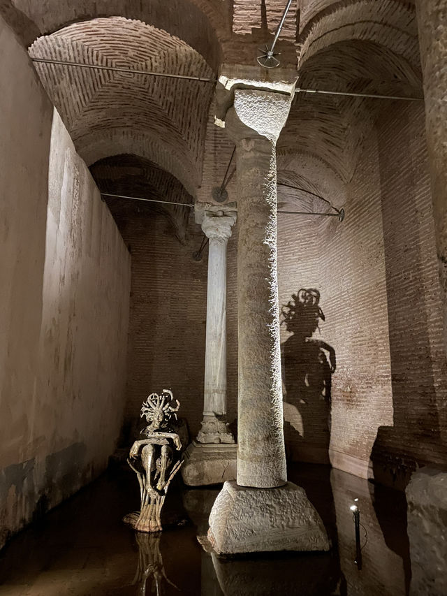 🇹🇷土耳其伊斯坦堡地下水宮殿(Basilica Cistern, Istanbul, Turkey)