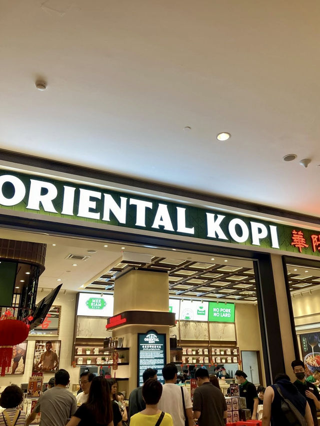 A Slow Day in Kuala Lumpur – Gardens, Local Eats & City Views