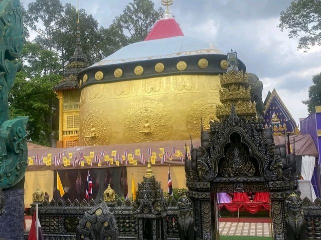 วัดที้ห้ามพลาดศรีสะเกษ