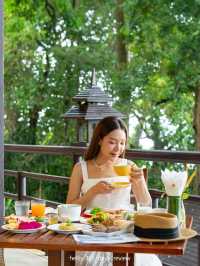 The Jungle Restaurant อาหารไทยอร่อยจัดจ้าน