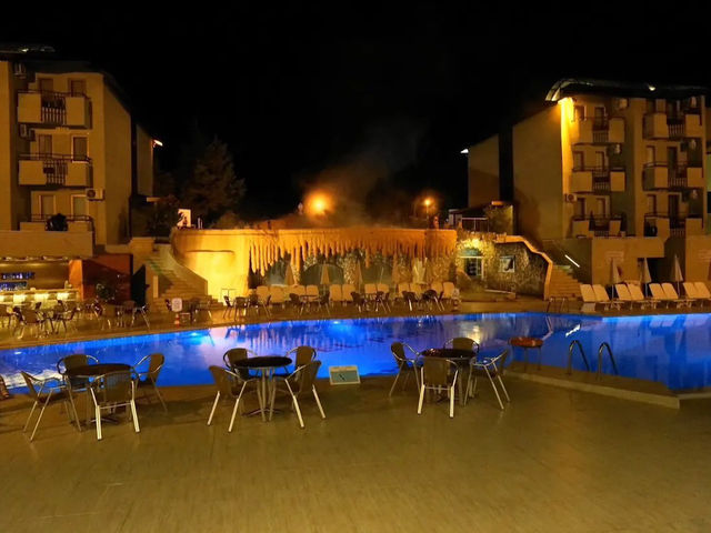 แช่น้ำแร่ ฟีลสปาหรู ที่ Pam Thermal Hotel Clinic 
