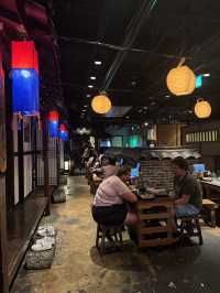 【韓国旅行】韓国ドラマの撮影地としても有名な 弘大の居酒屋