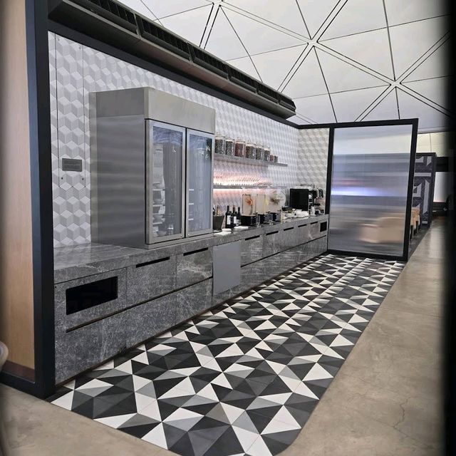 The Qantas Hong Kong Lounge（澳洲航空貴賓室）