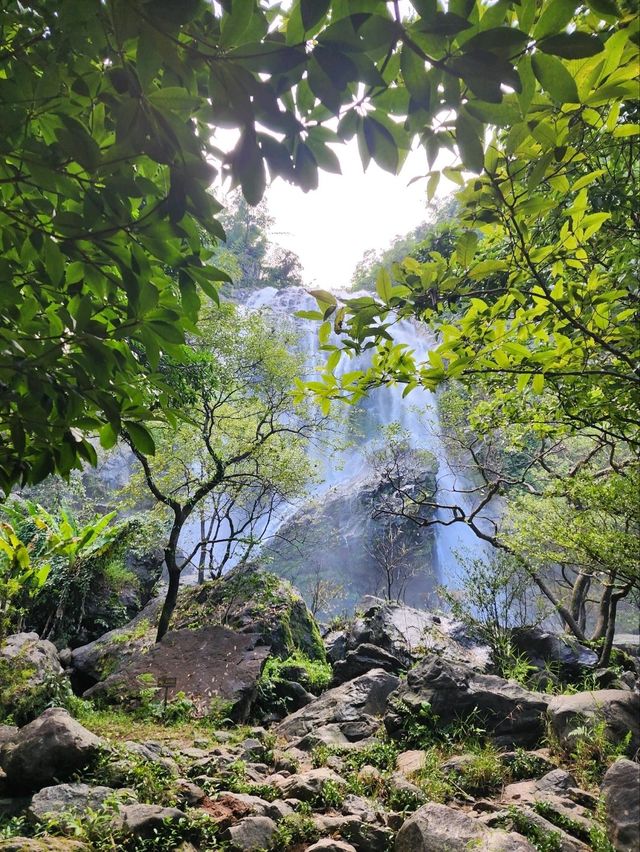 น้ำตกคลองลาน หนึ่งในน้ำตกสวยในเมืองไทย
