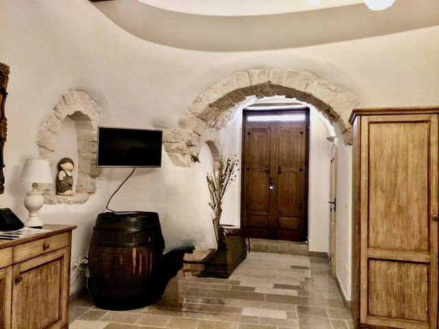 來去Trulli Holiday Albergo Diffuso住一晚