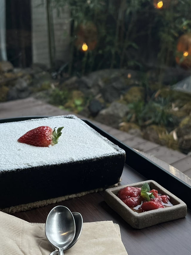 Cheong Su Dang: A Tranquil Hanok Escape in the Heart of Seoul
