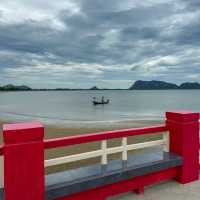 เดินกลางทะเล🚶 บนสะพานสราญวิถี