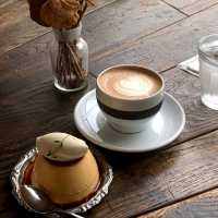 A WORKS CAFE