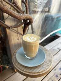 Onibus Coffee Japan, Minimalist Charm Meets Specialty Roasting