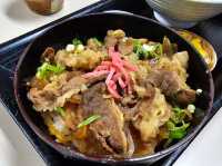 伊勢站前老店〔若草堂〕，來碗的伊勢名物烏龍麵🍜