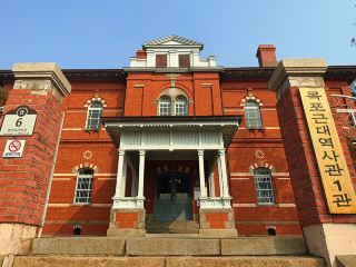 Mokpo Day Trip: Sea Cable Car & Historical Exploration! 🚠🏛️