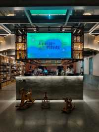 A hidden gem in Zaozhuang with live music & private spaces 