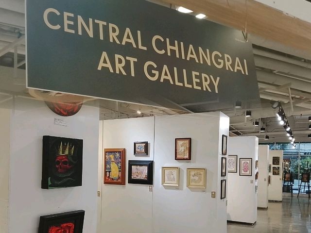ชมงานศิลปะ..Central Chiangrai Gallery Art 