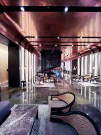 Seven Lobby Bar: Stylish Urban Hideaway for Cocktails & Chill Vibes