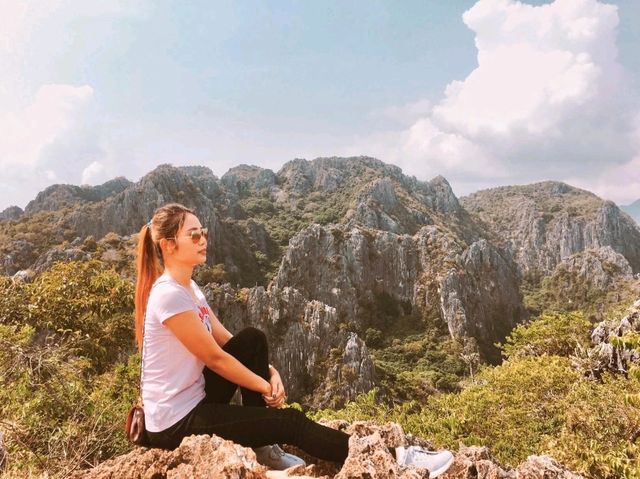 จุดชมวิวเขาแดง อุทยานแห่งชาติเขาสามร้อยยอด
