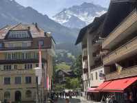 海拔1274公尺的山中小鎮溫根（Wengen）