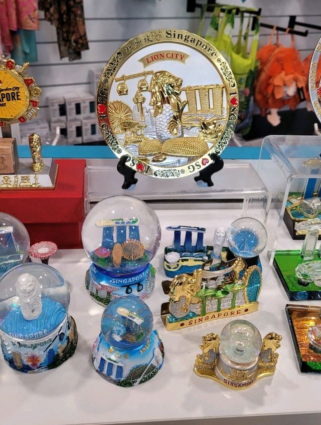 Unique Singaporean crafts and figurines at Sentosa Shop