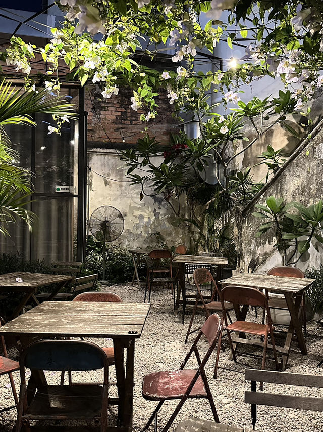 A Taste of Calm at Bite of Life Café, Malacca 