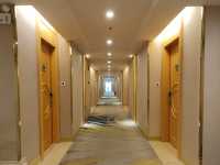 Dameisha seaside getaway and comfy stay at Vienna Hotel Dameisha 